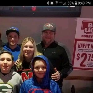 Meet your Posher, Shawn